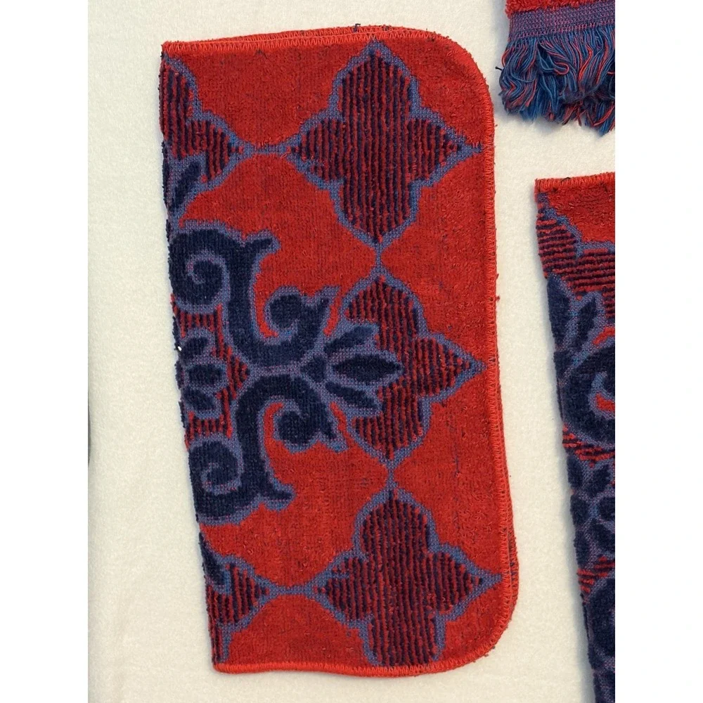 Fashion Manor 5pc Vtg Bath Towel/Washcloth/HandTowel Set/BlueRed/60s-70's/Fringe